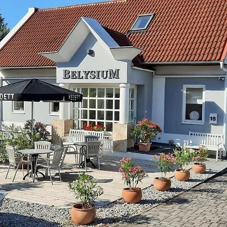 BELYSIUM Bed&Breakfast Panzió Gyenesdiás Exterior foto